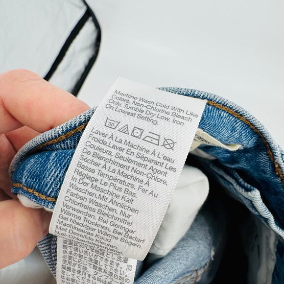 Madewell Medium Wash The Perfect Vintage Straight Jean Distressed Size 26T - Picture 13 of 15